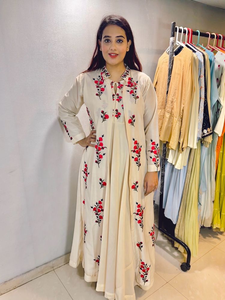 Long Indo We Gown With Detachable Jacket