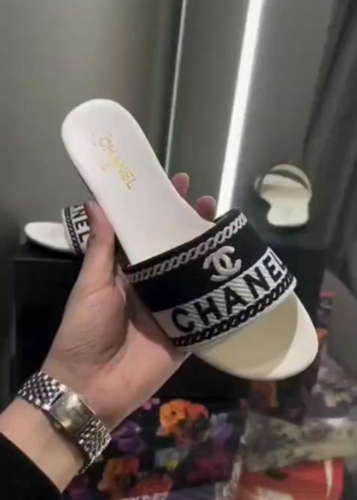 Chanel Hayden Classic Flats