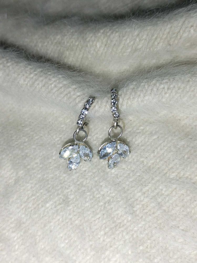 Elegant Crystal Floral Drop Earrings