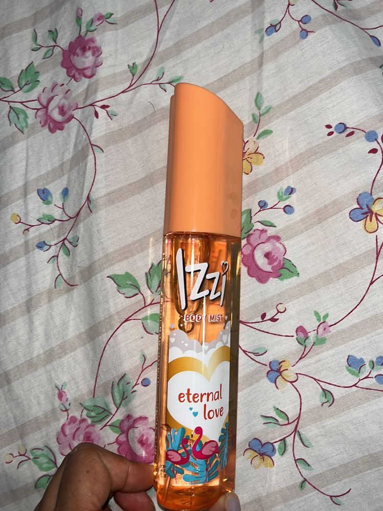Izzi Body Mist