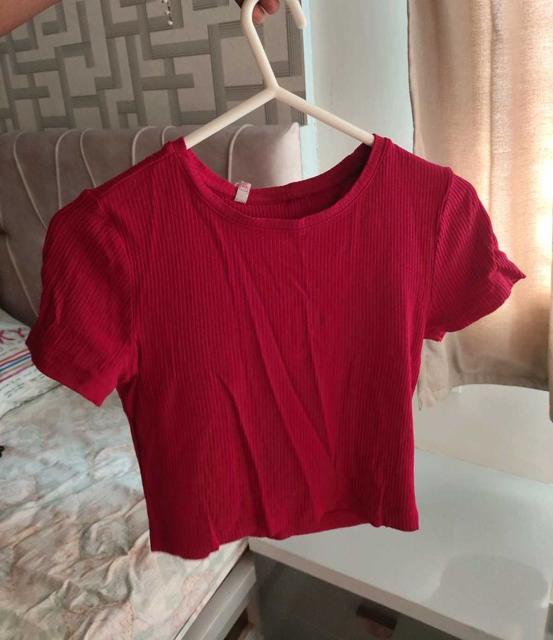 Red Ribbed Crop Top