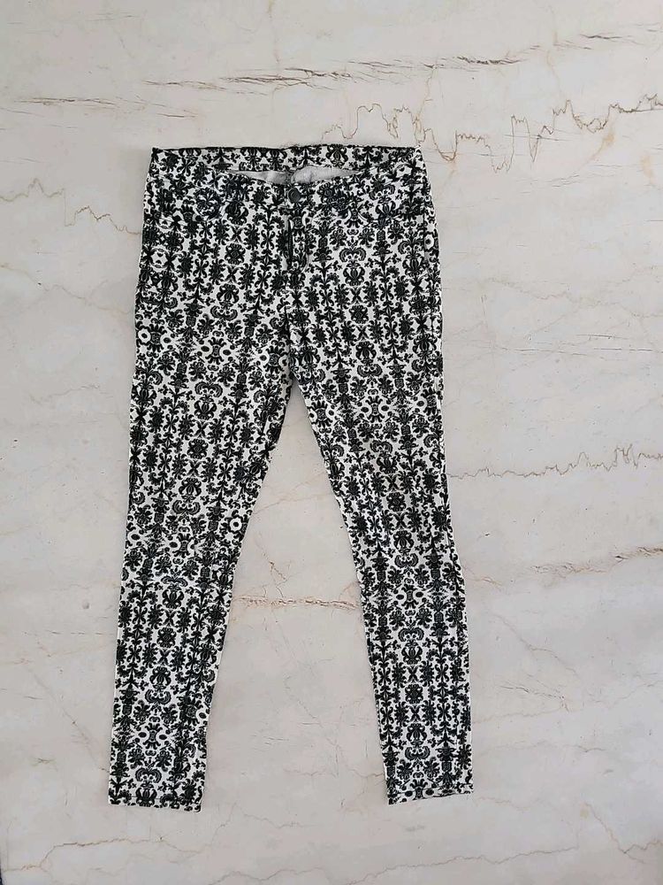Patterned Jeans