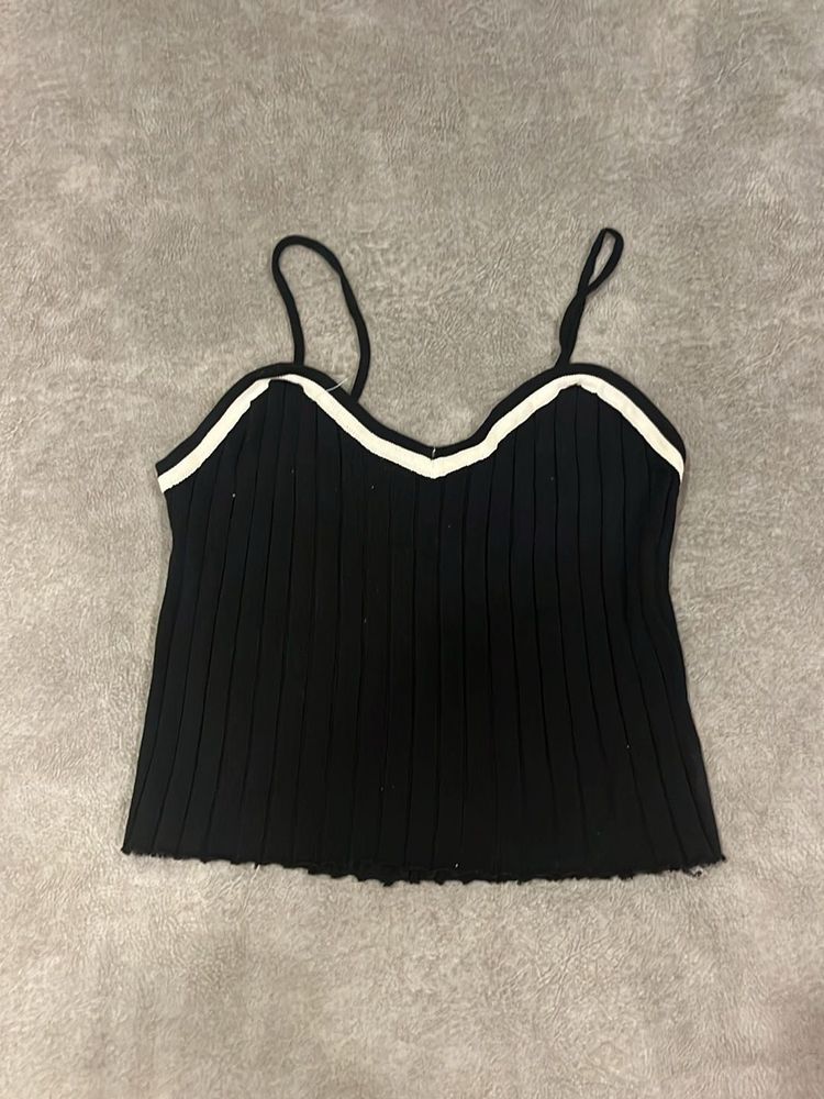 Ribbed Fitted Crop Top