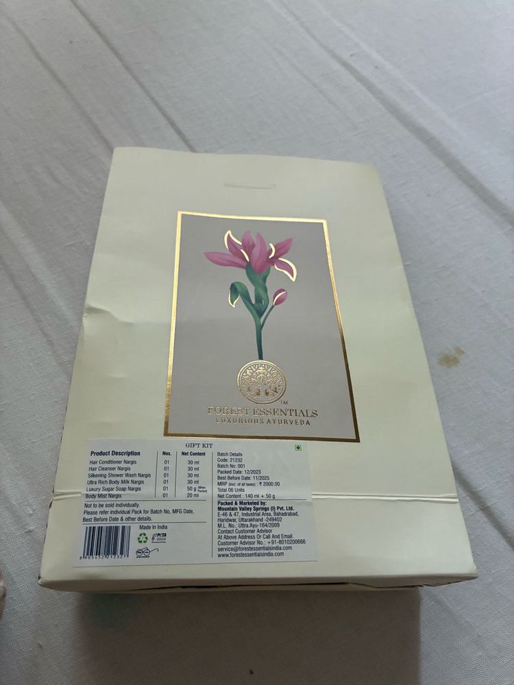 Forest Essentials Luxurious Ayurveda Gift Kit