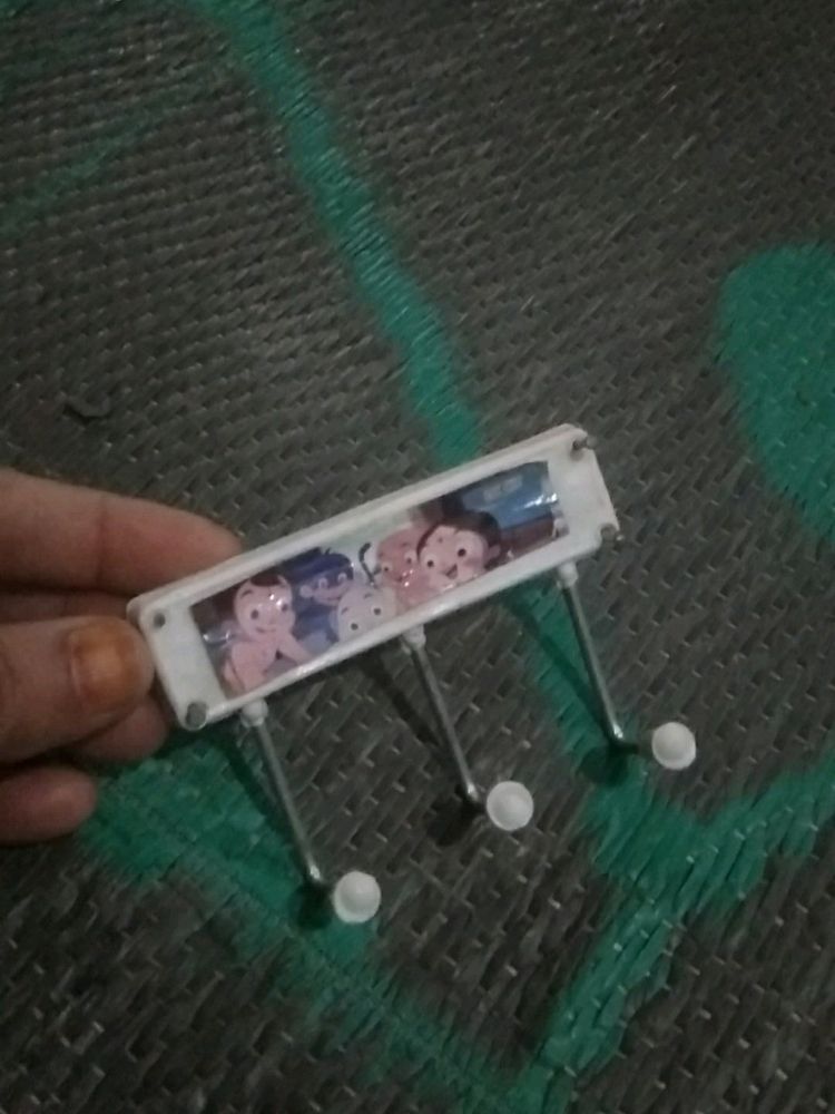 Key Hinger