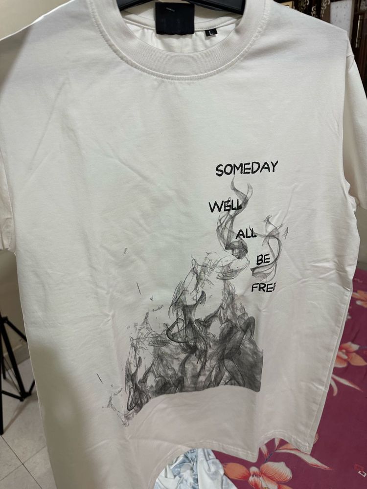 L Size Tshirt