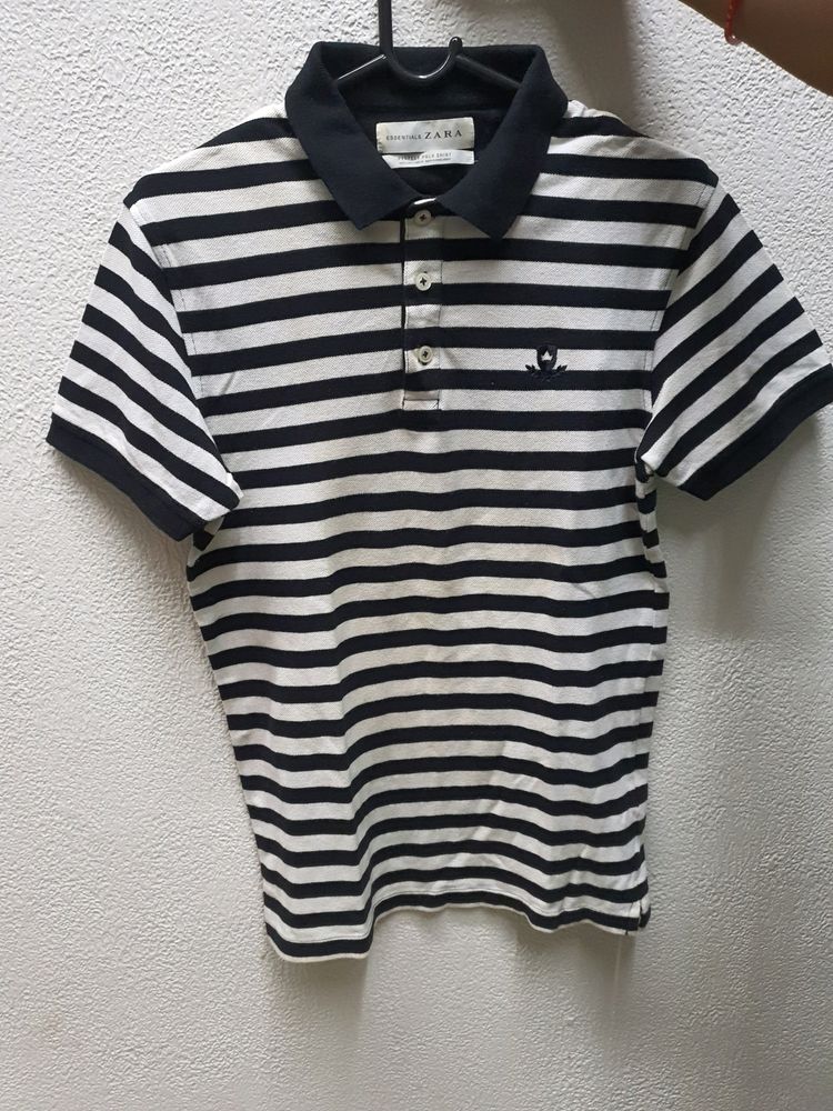 Zara Essentials White And Black Stripe Tshirt(men)