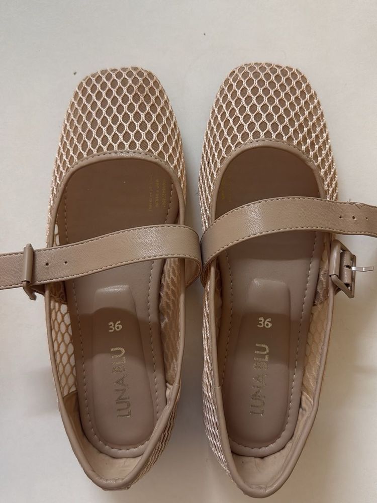 Luna Blu Beige Mary Janes - Size 36