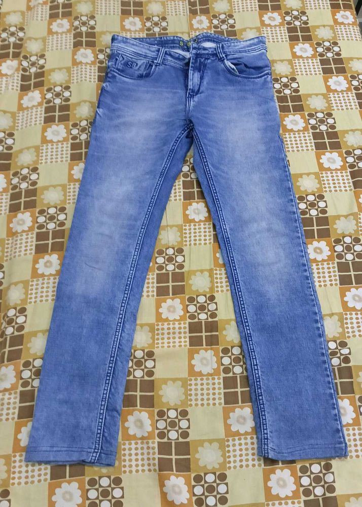 Light Wash Denim Jeans