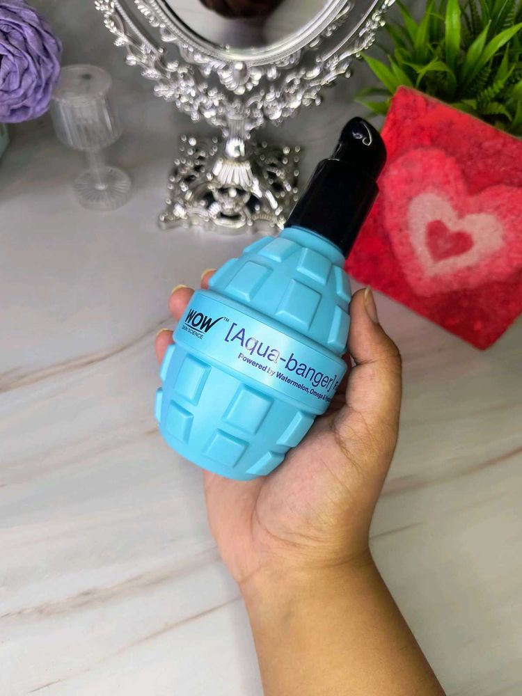 Wow Skin Science Aqua Banger Fash wash