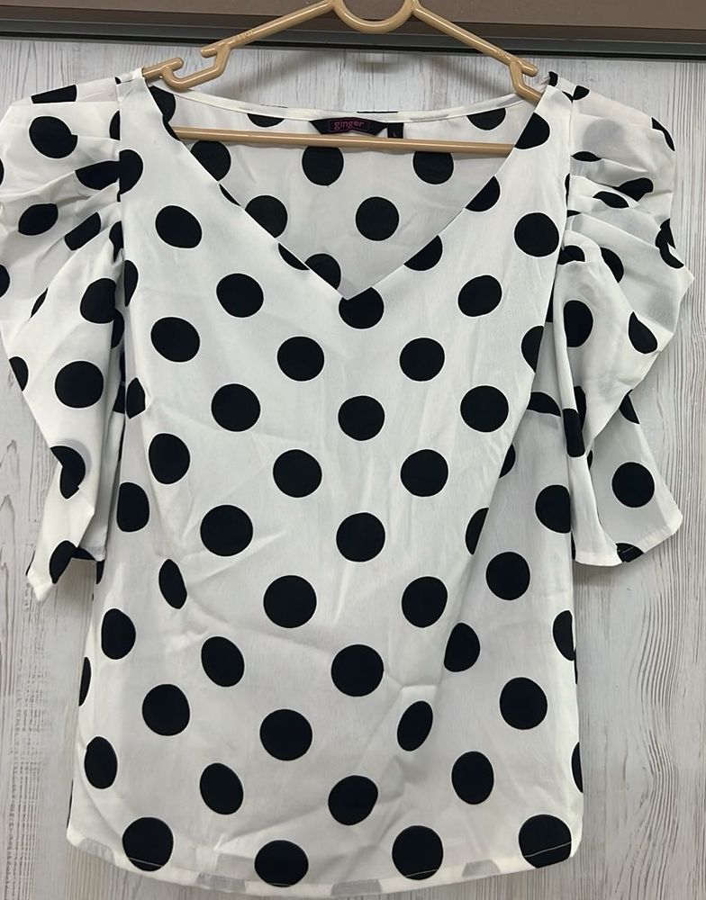 Polka Dot Black N White Top
