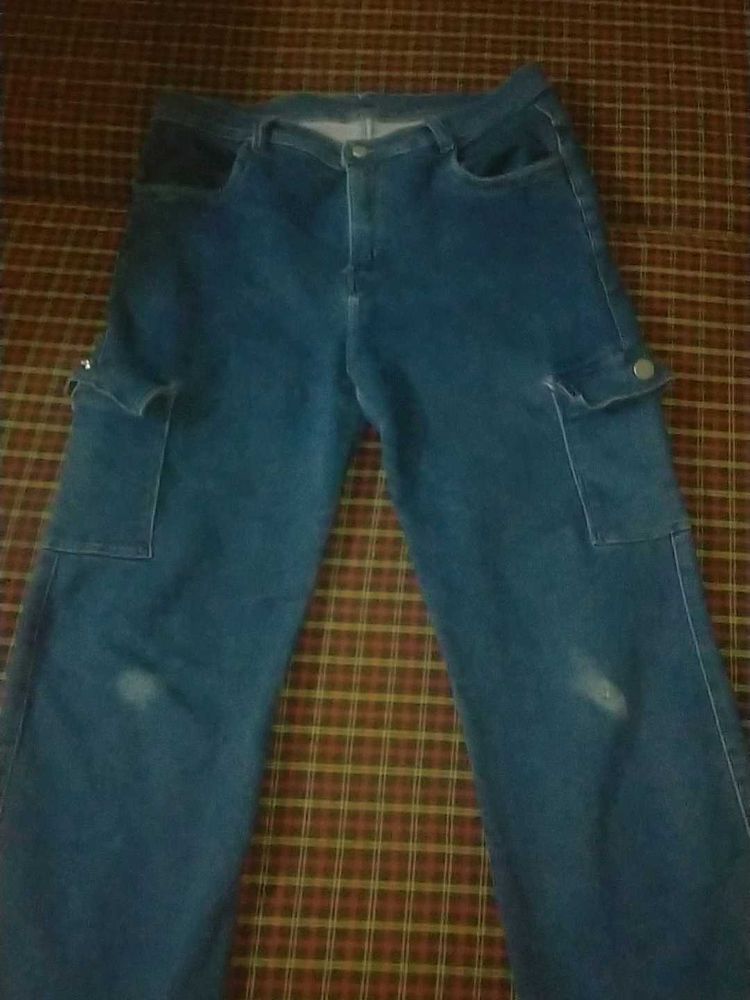Cargo Jeans