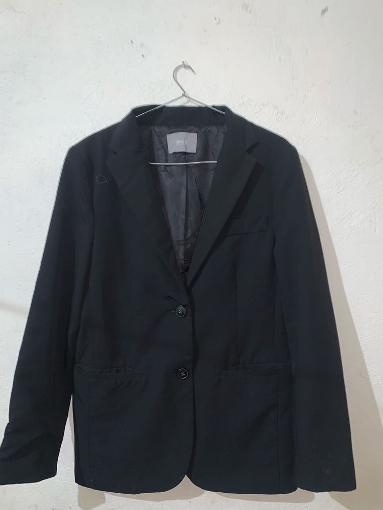 Black Blazer