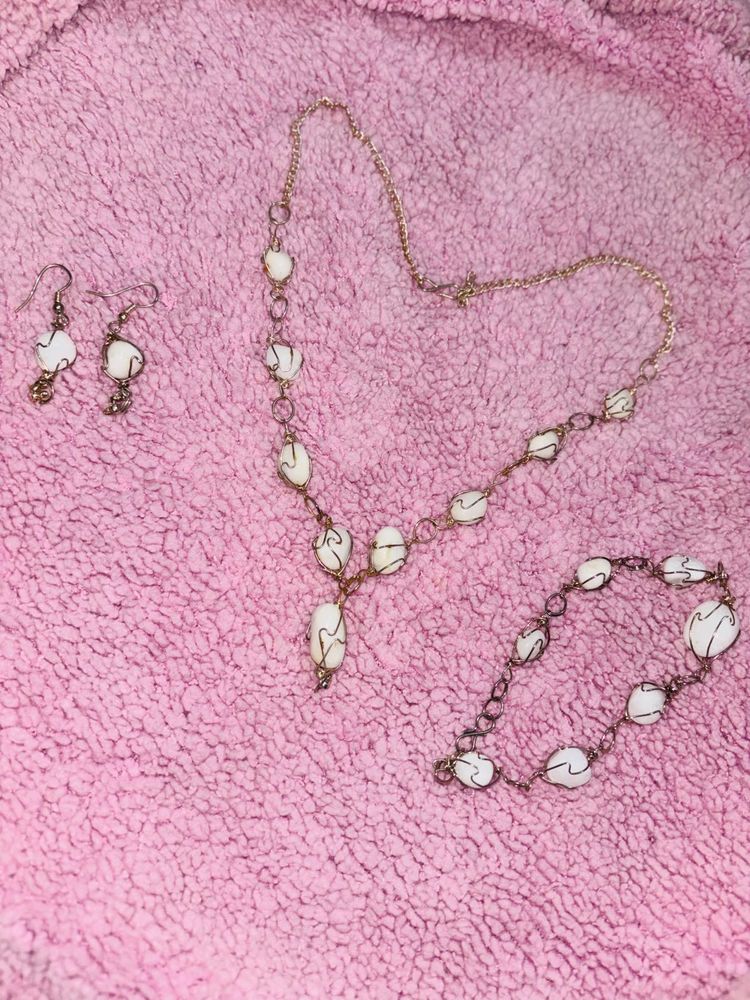 New Necklace Set Of Goa