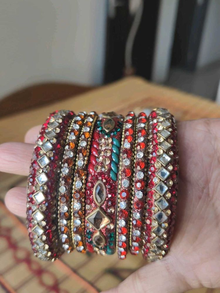 Sparkling Bangle Set