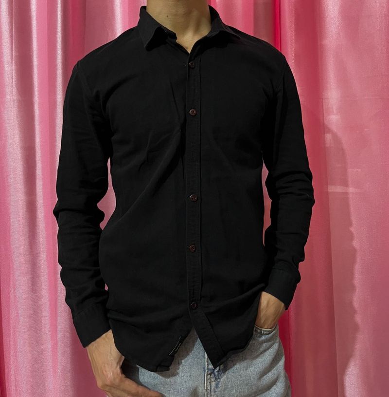 Men&#39;s Classic Black Long Sleeve Shirt