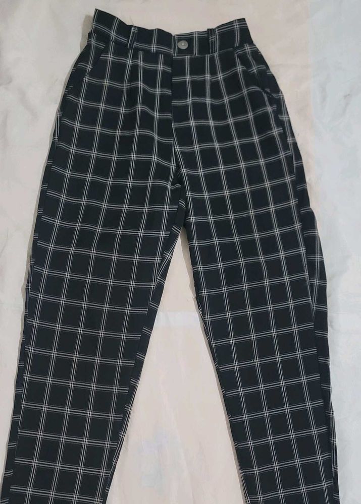 Checked Trousers