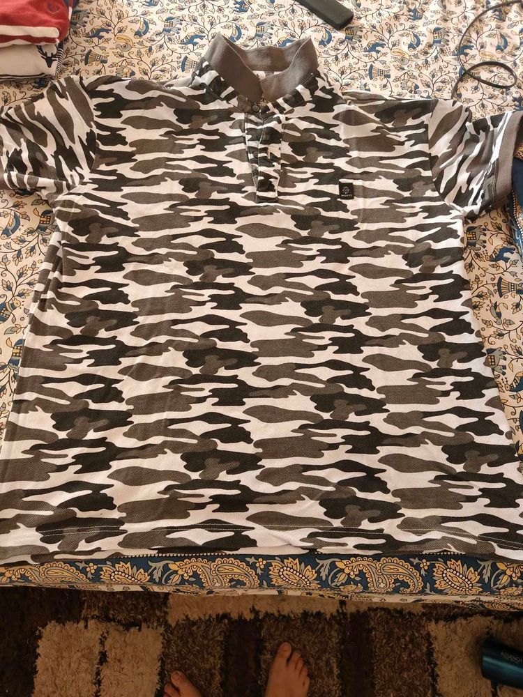 Camouflage Print Polo T-Shirt