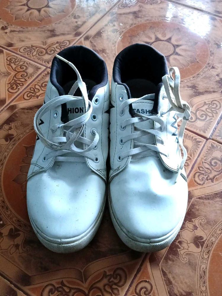 White &#39;Fashion&#39; Sneakers