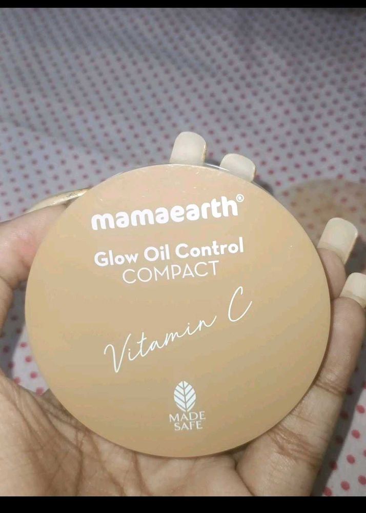 Mamaearth Compact Powder