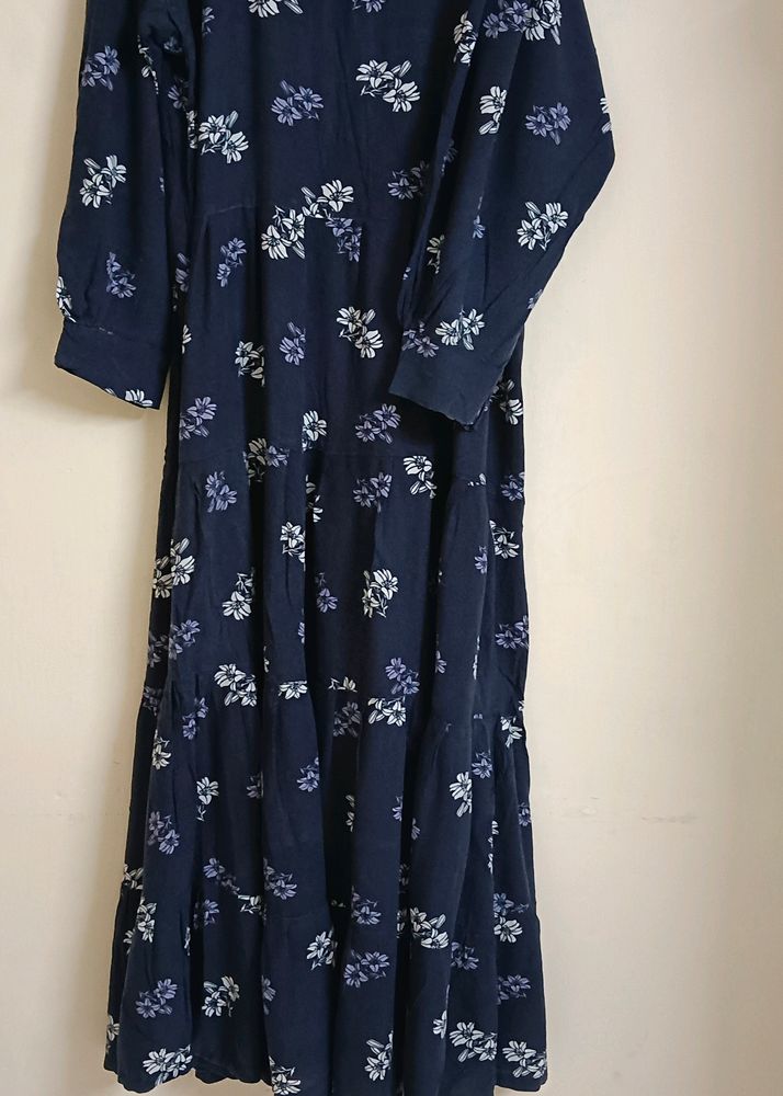 A beautiful blue 💙 gown