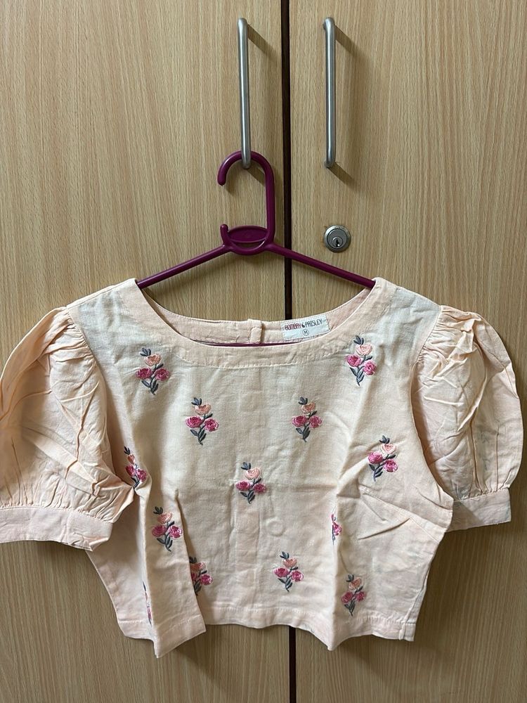 Floral Embroidered Crop Top