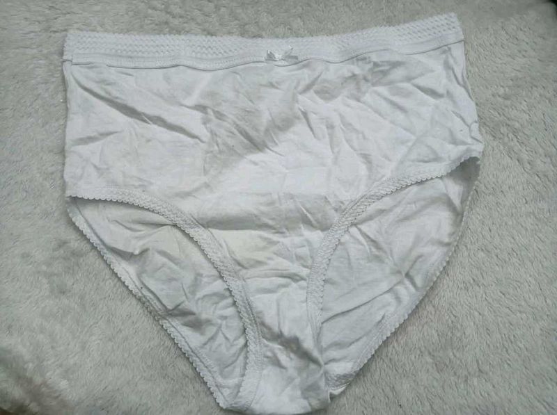 White Cotton High-Waisted Panties