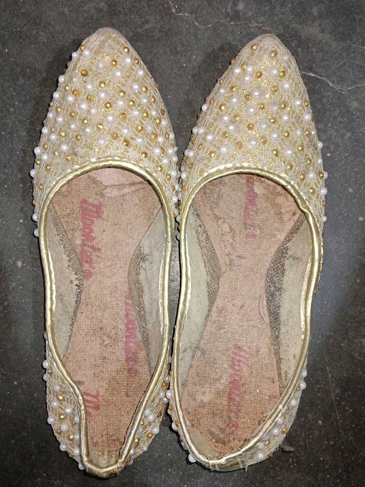 Stone Work Nagra Jutties