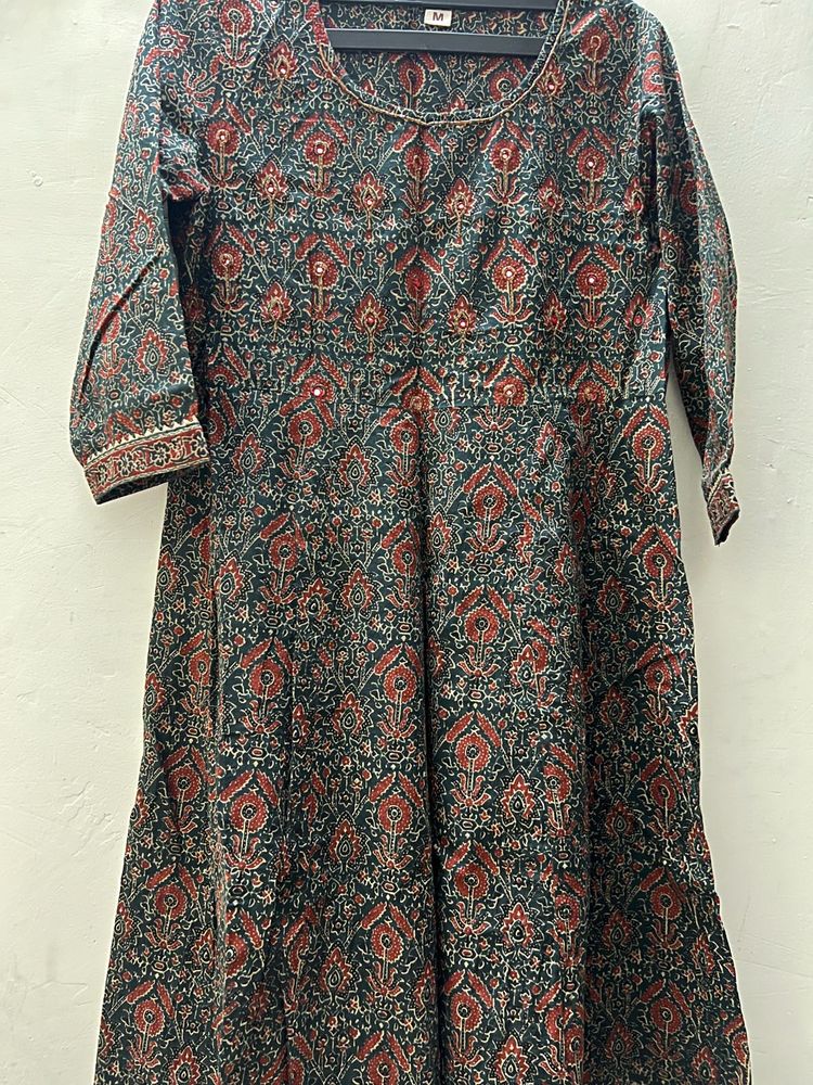 Women Anarkali Kurta