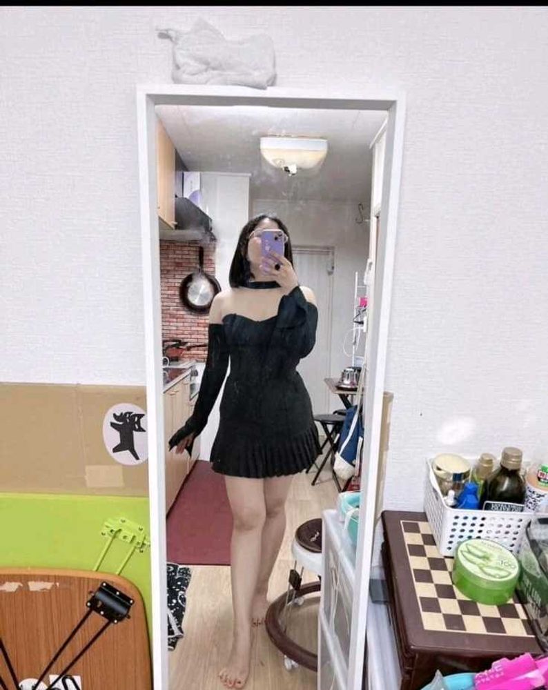 Black sweet Heart Detail Top