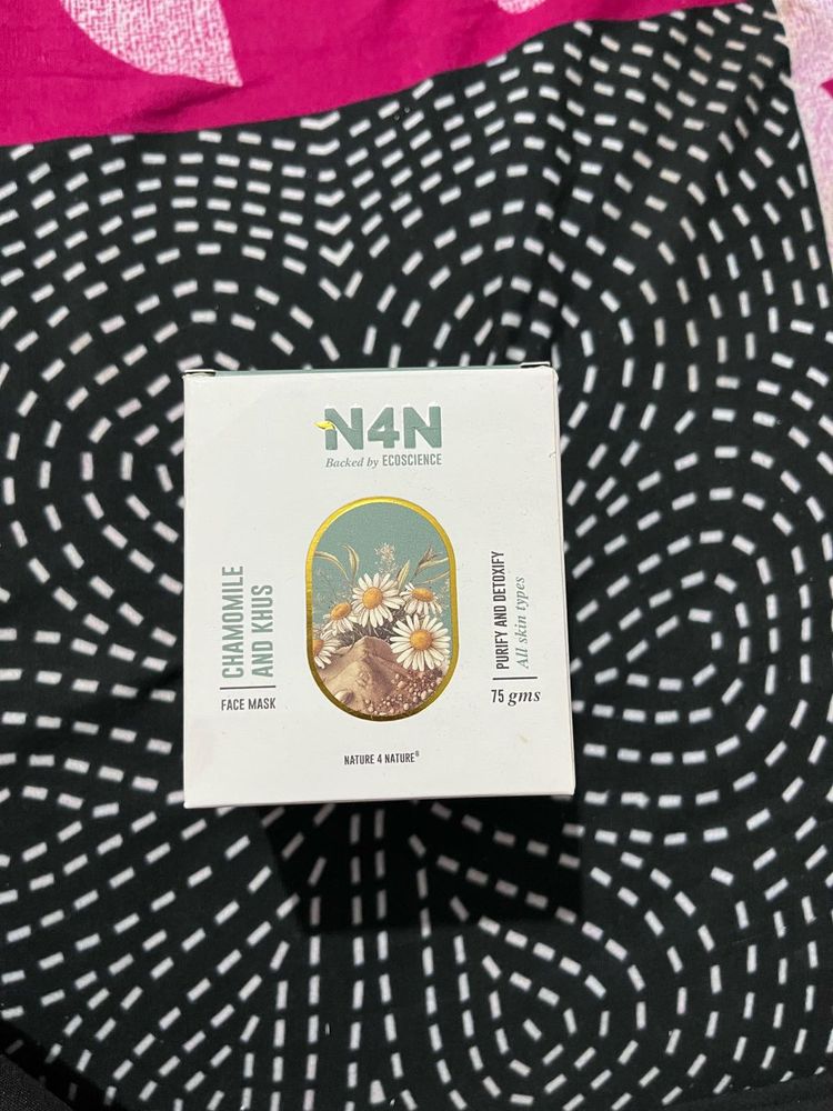 N4N Chamomile And Khus Face Mask