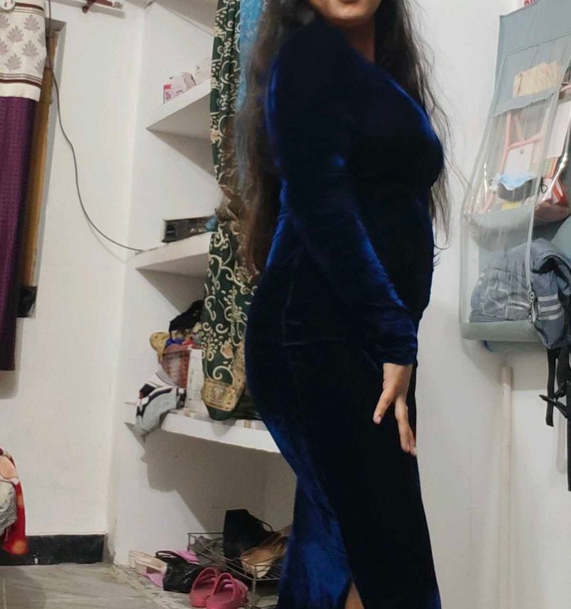 Elegant Velvet Maxi Dress