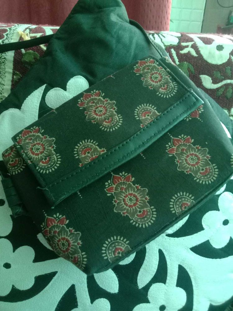 Floral Print Wallet and Bag Set