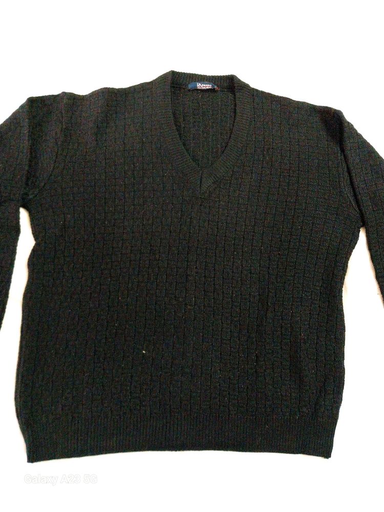 1 Pc Mens, Sweater In Black Colour
