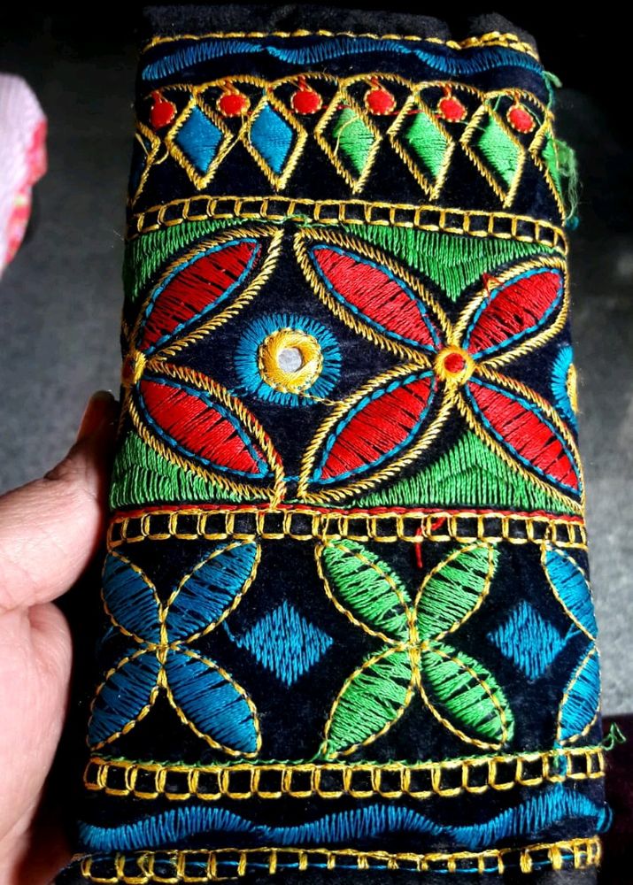 Embroidery Purse 🥰✨💯