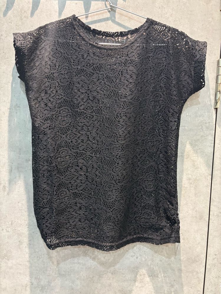 😍😍Elegant Black Lace Top😍😍