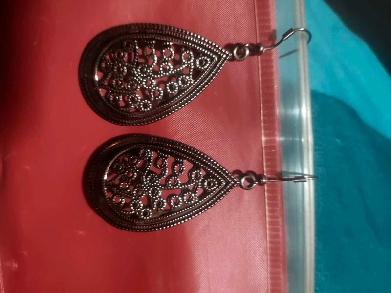 Lite Weight Earings