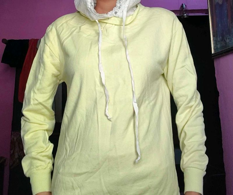 Pastel Yellow Lace Trim Hoodie