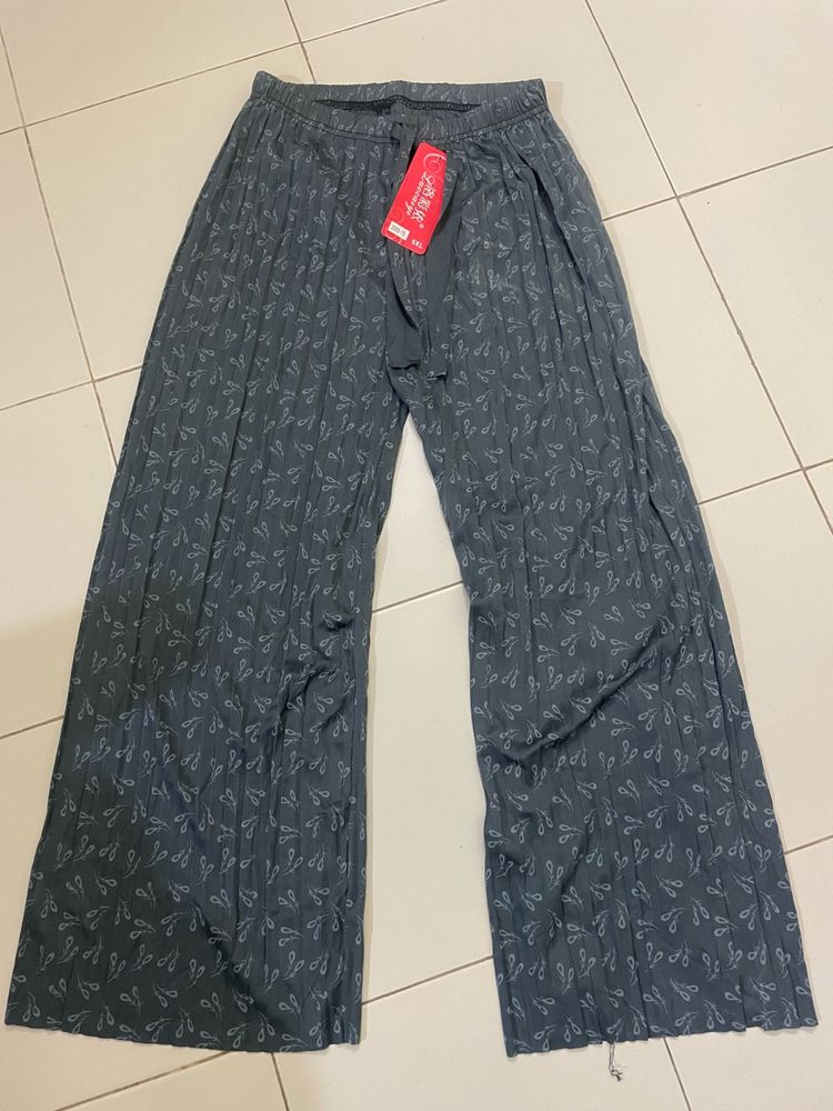 Wide Leg Printed Pants