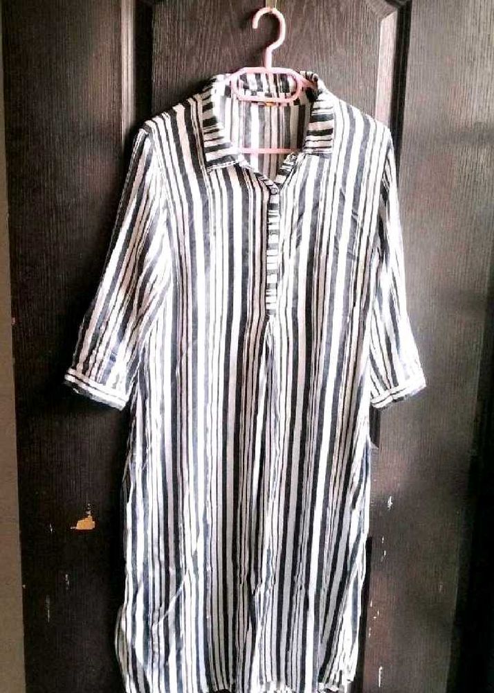 Aurelia Striped Collared Kurta