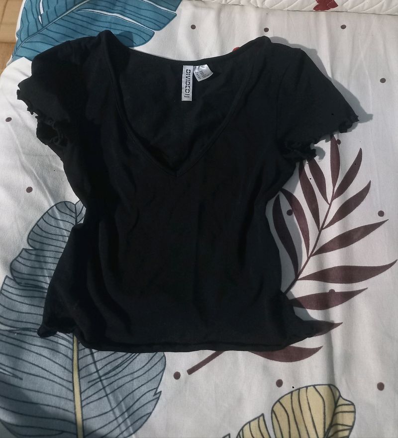 H&amp;M Crop Top