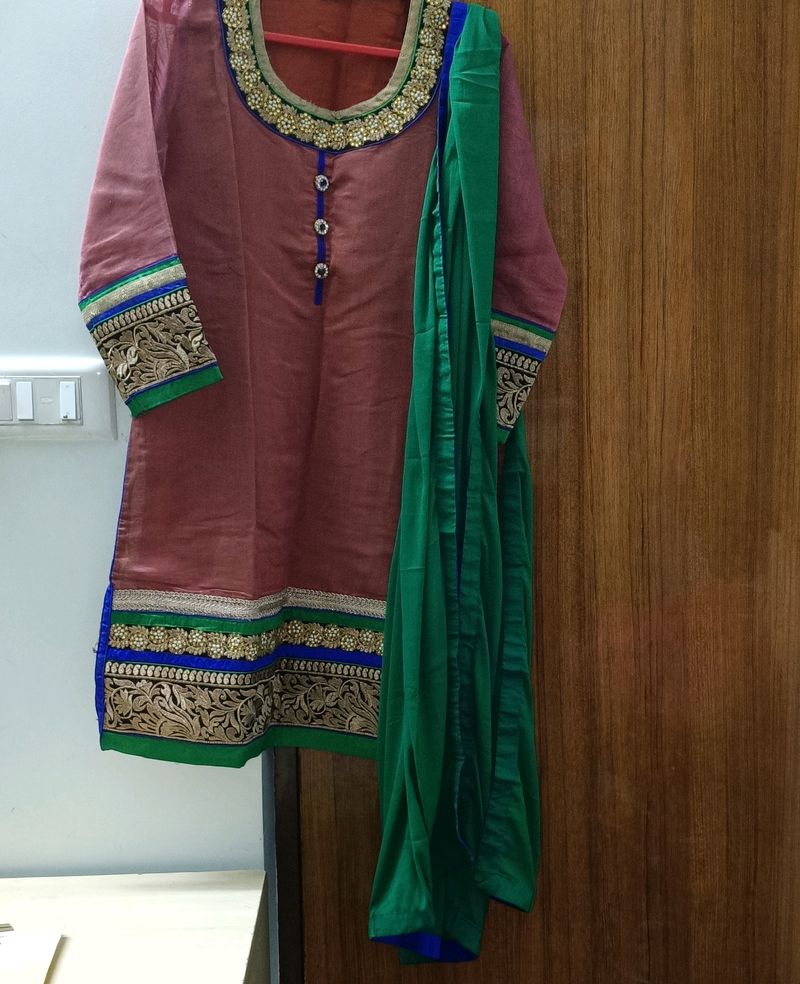 Party&#39; Wear Patiala Suit