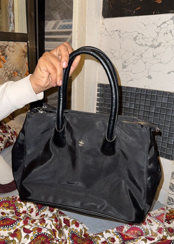 Elegant Black Handbag