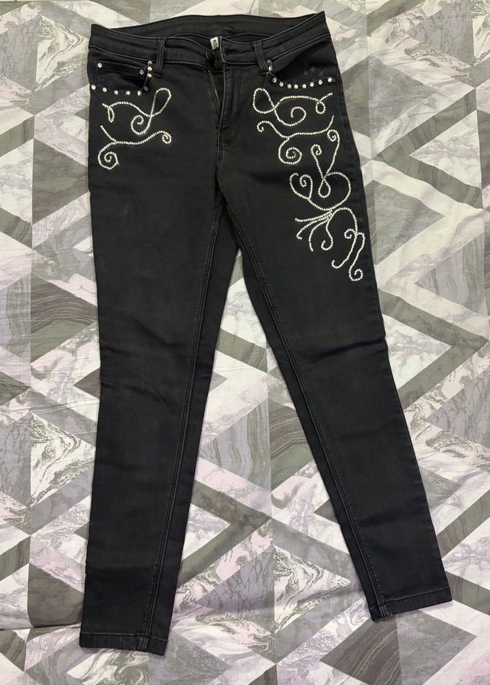 Vintage Embroidered Black Jeans