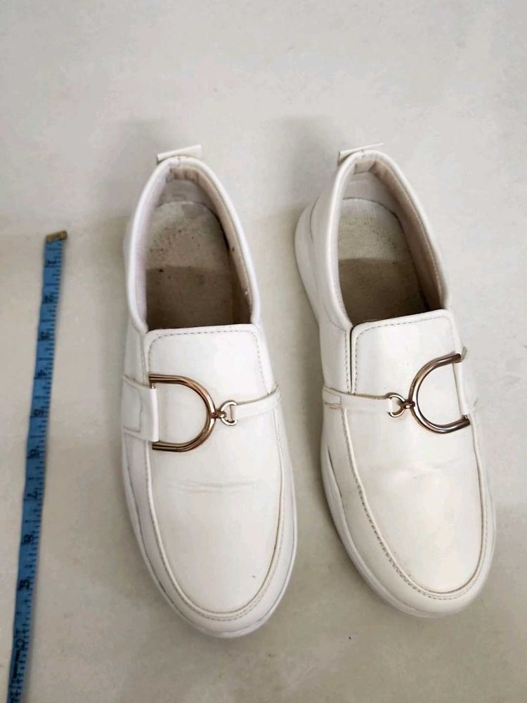 White Leather Loafers with Golden Buckle