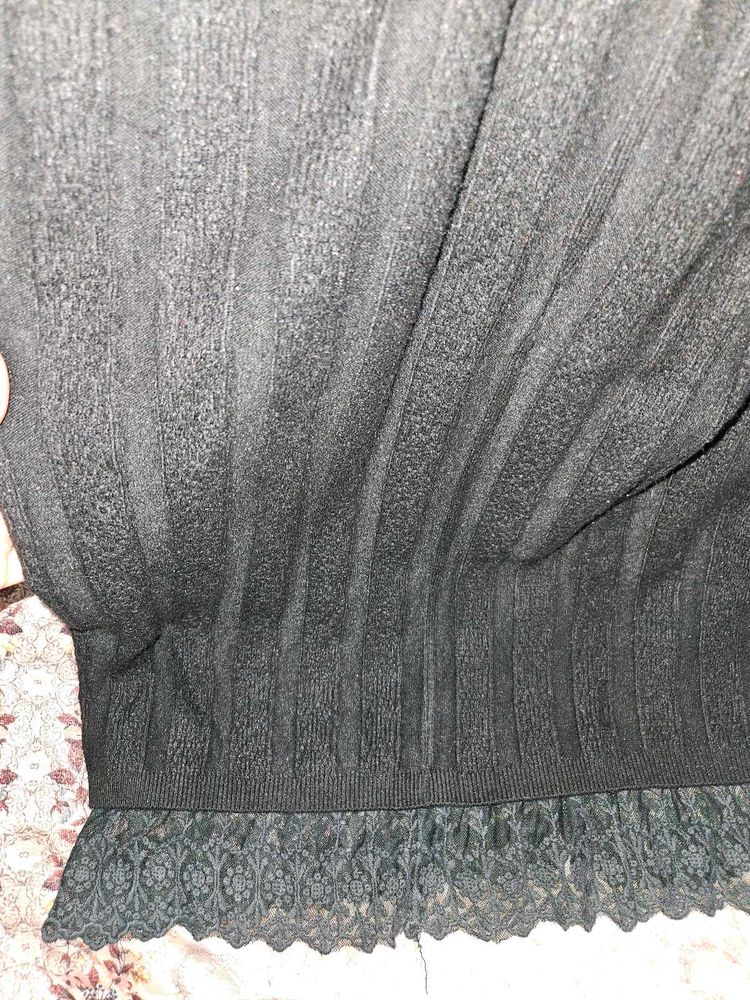 CUTE WOOLEN LACE SKIRT