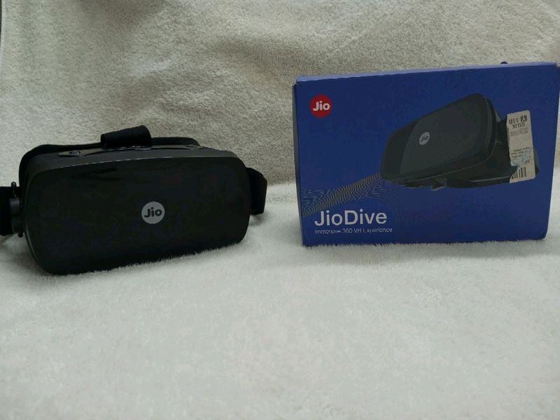 Jio VR Box