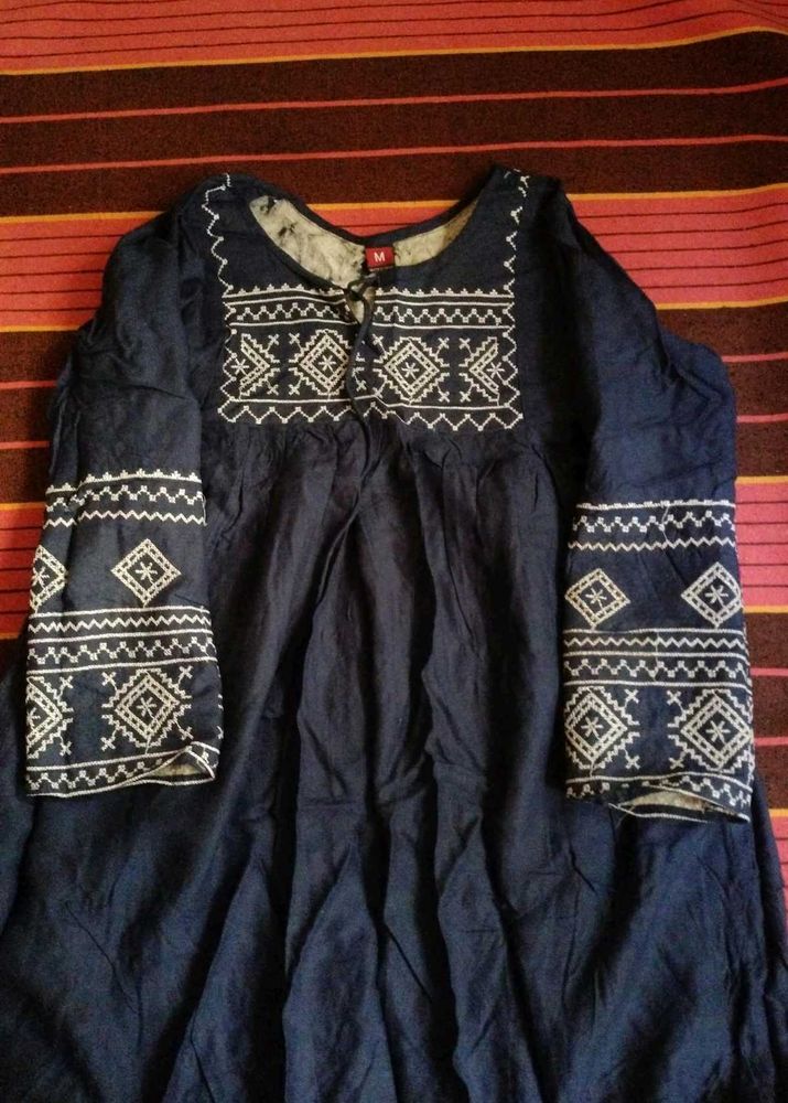 Embroidery Top