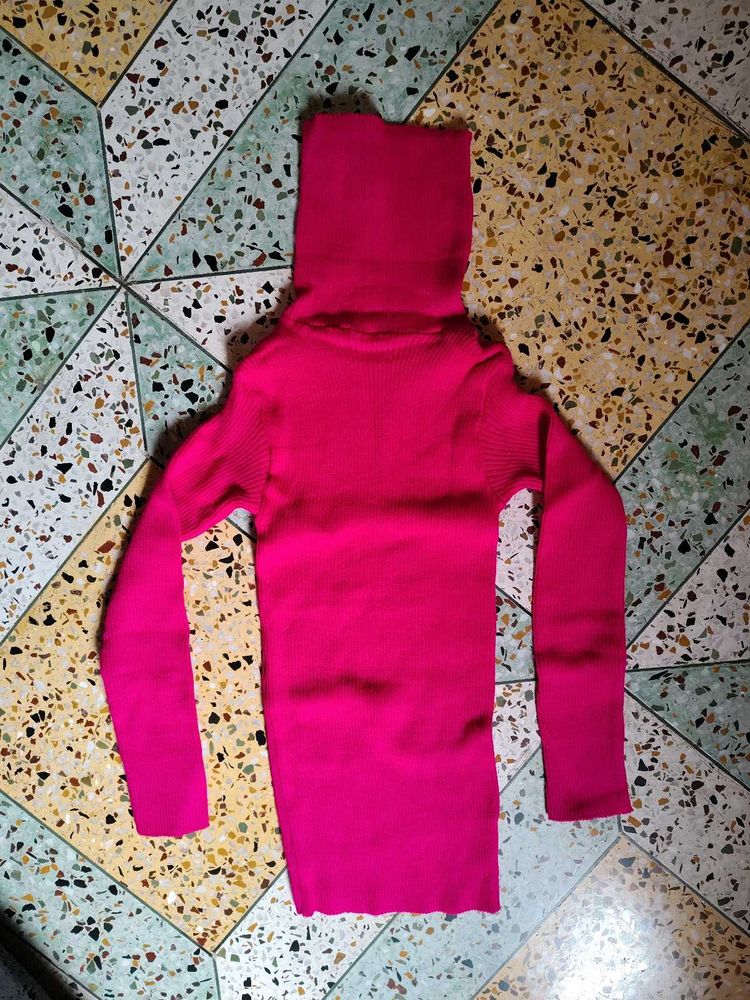 *NEW* Korean Crochet kinted high neck top