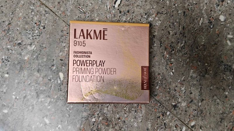 Lakme 9 To 5 Compact Powder